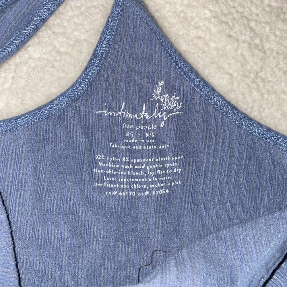 Free People high neck tank top - Picture 3 of 3